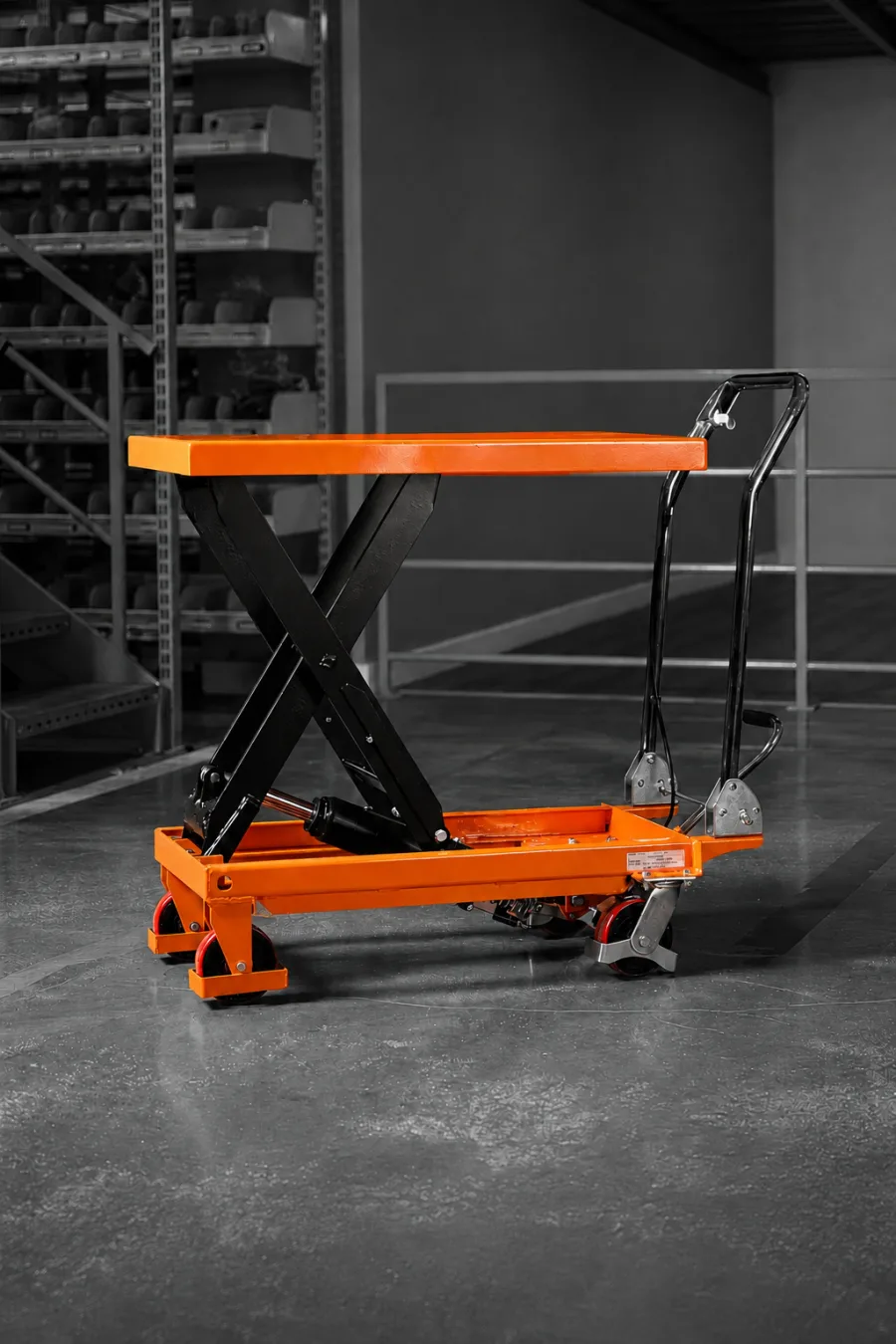 Piattaforma di sollevamento manuale a pantografo OrangeLift