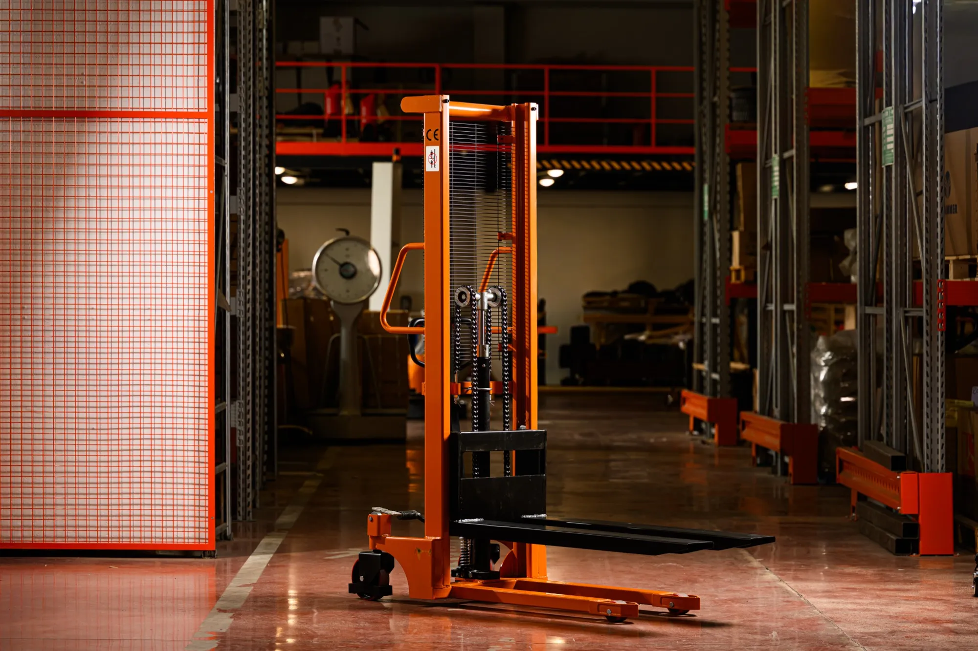 Transpallet con montante OrangeLift, elevatore manuale 1000/1500 kg