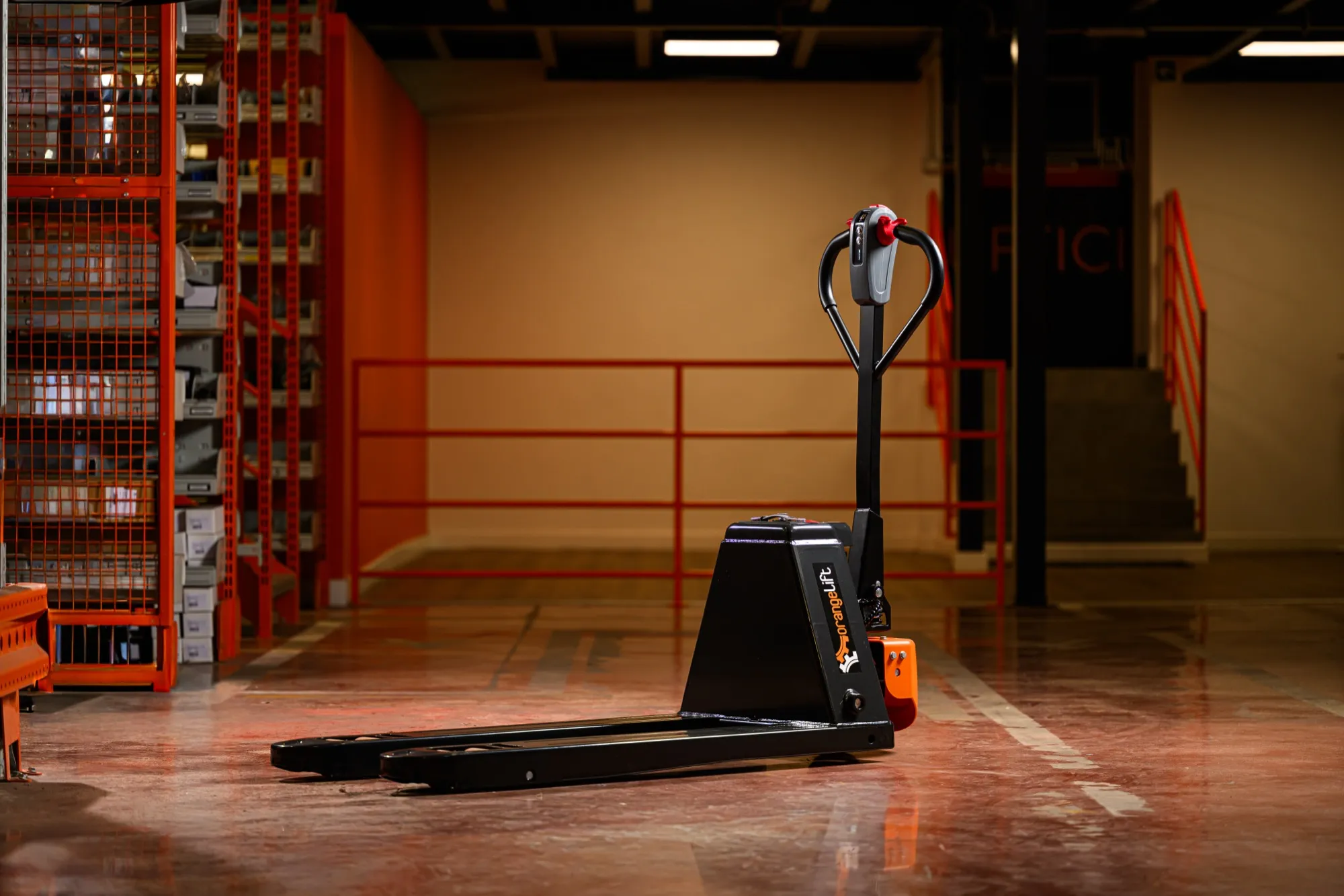 Transpallet elettrico ECO 2000 kg OrangeLift modello EPT20-H con batteria 48V