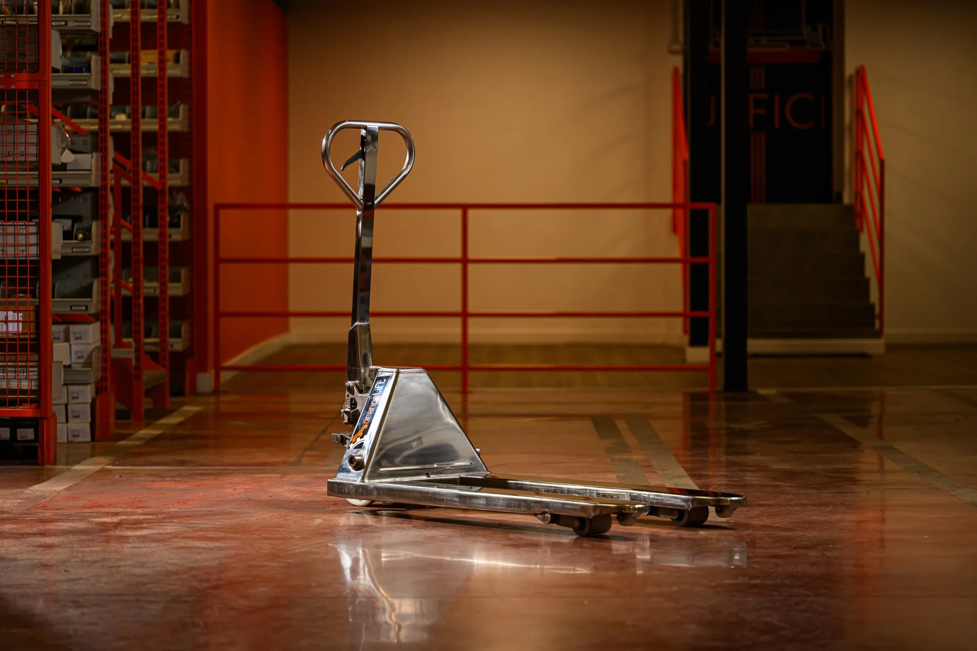 Transpallet inox AISI 316 2500 kg OrangeLift per settore alimentare e HACCP